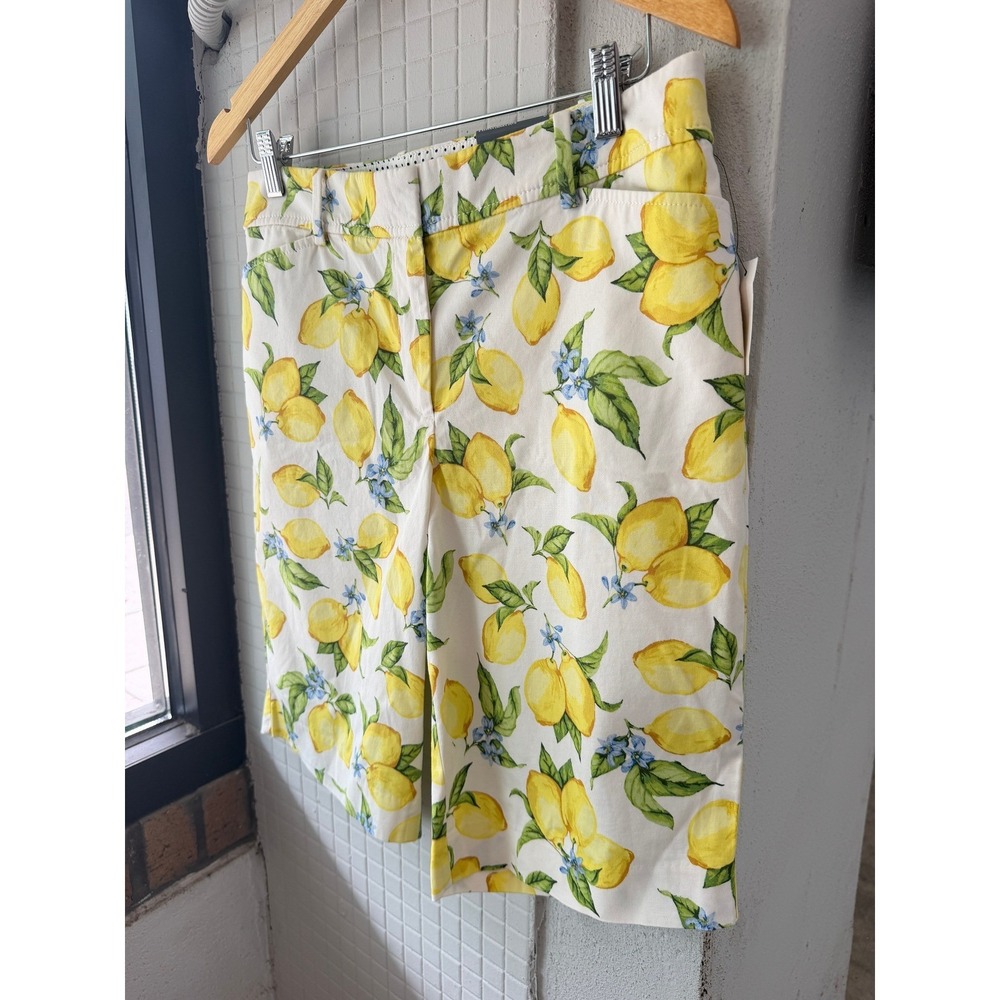 Talbots Perfect Short 10.5 Bermuda Lemon Print Cotton Shorts White Womens 8 NWT - Picture 4 of 9